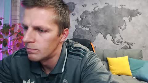 vikingchrisss online show from October 28, 10:05 am