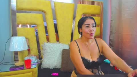 vikiTomson online show from July 28, 3:21 pm