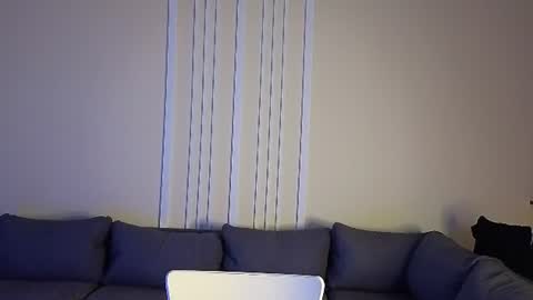 Max online show from July 7, 3:27 pm
