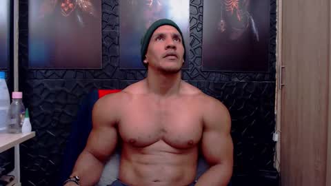 Viktor Herrera online show from February 19, 7:02 pm