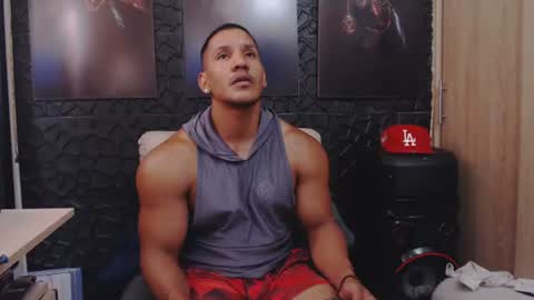 Viktor Herrera online show from July 31, 2:07 pm