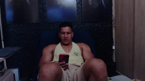 Viktor Herrera online show from June 30, 5:56 pm