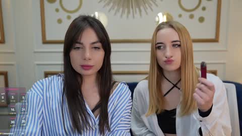 Snapshot of viktoria_storm chatting on January 19, 10:49 pm Alisa online show from January 19, 10:49 pm