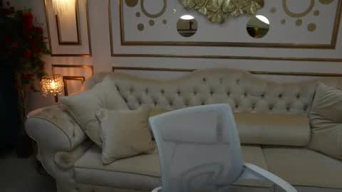 Snapshot of viktoria_storm chatting on October 14, 7:28 pm Alisa online show from October 14, 7:28 pm