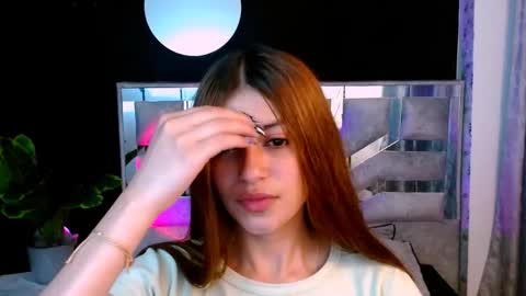 viky_evanss online show from November 16, 3:14 pm