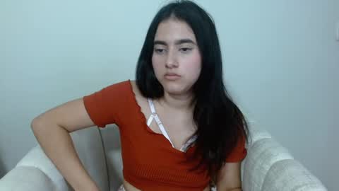 vikysexy28 online show from February 25, 9:04 pm