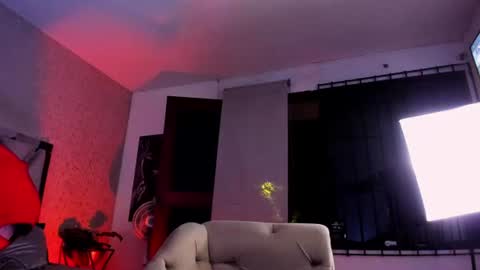 Vincent online show from August 5, 9:06 am