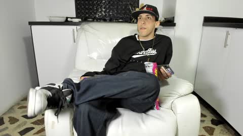 Vincent online show from January 27, 10:27 pm