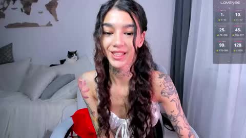 vinkitinkii online show from September 22, 7:23 am