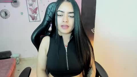 Daniela online show from November 16, 8:27 am