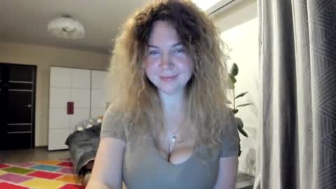 Snapshot of viodetta chatting on December 22, 7:42 pm viodetta online show from December 22, 7:42 pm