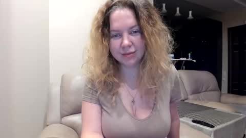 Snapshot of viodetta chatting on December 6, 7:50 pm viodetta online show from December 6, 7:50 pm