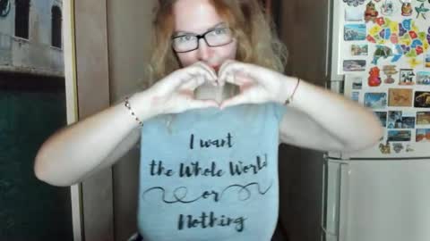 viodetta online show from November 18, 9:45 am