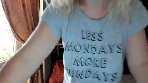 Snapshot of viodetta chatting on September 21, 10:08 am viodetta online show from September 21, 10:08 am