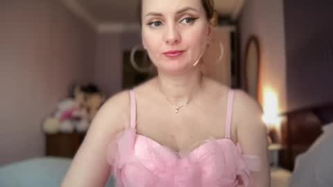 Funny  girl online show from July 27, 2:42 am