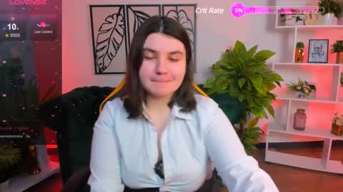 Snapshot of viola__shy chatting on February 22, 8:42 pm Viola online show from February 22, 8:42 pm