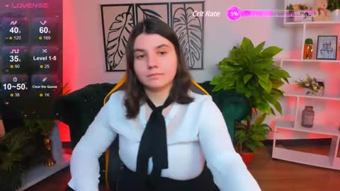Snapshot of viola__shy chatting on March 11, 9:48 pm Viola online show from March 11, 9:48 pm