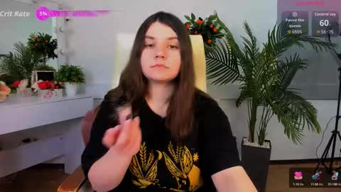 Snapshot of viola__shy chatting on October 12, 8:54 pm Viola online show from October 12, 8:54 pm