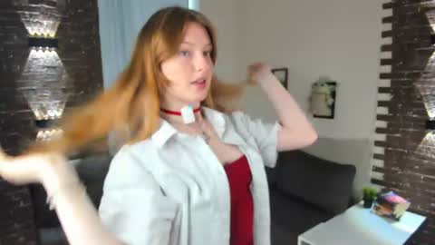 Viola but friends call me Sisi online show from June 17, 9:36 am