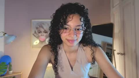 violet__15 online show from July 6, 12:02 pm