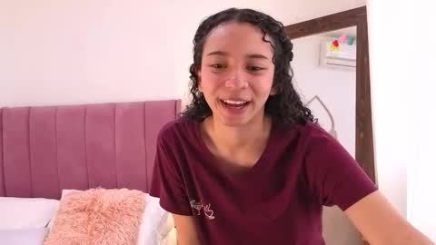 violet__15 online show from April 6, 12:06 pm