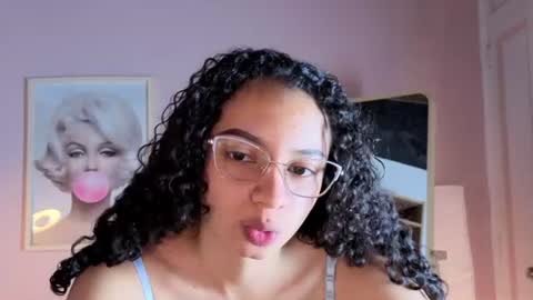violet__15 online show from June 29, 11:54 am