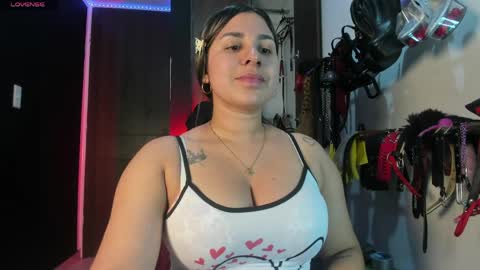 Kim online show from May 7, 8:59 pm