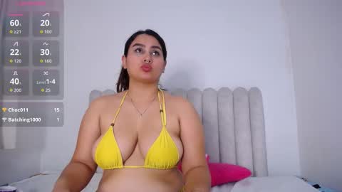 violet_giraldo online show from March 11, 10:35 pm
