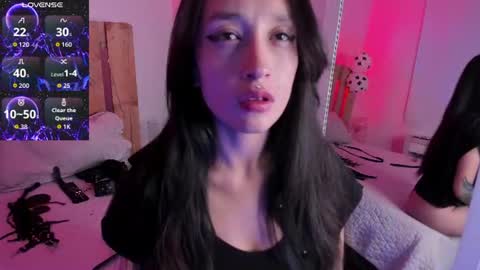 Violet Jones online show from July 3, 9:52 pm