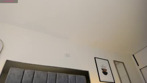 Violet Nova online show from March 13, 11:02 am