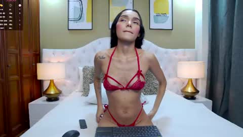  Violet  online show from June 16, 1:42 am