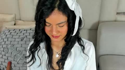 Violet online show from May 16, 4:20 am