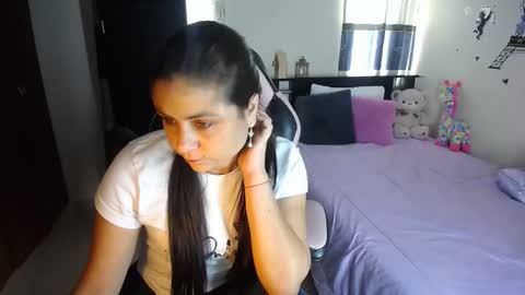 violeta.. online show from February 27, 7:15 pm