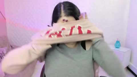     online show from October 6, 9:10 pm