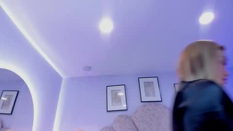 violeta_medina online show from February 15, 7:51 am