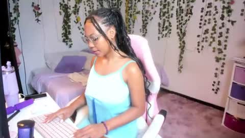 Violeta online show from June 18, 6:46 pm