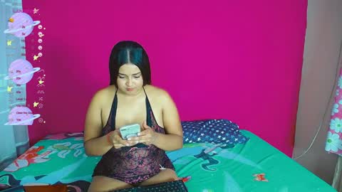 violeta_rouses online show from December 2, 2:57 am
