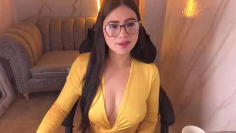 violeta_tf online show from February 21, 1:47 pm
