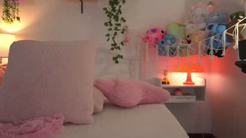 violeth___ online show from July 6, 12:13 pm