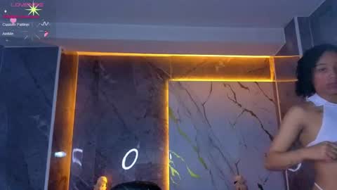 violeth_b online show from July 10, 2:55 pm