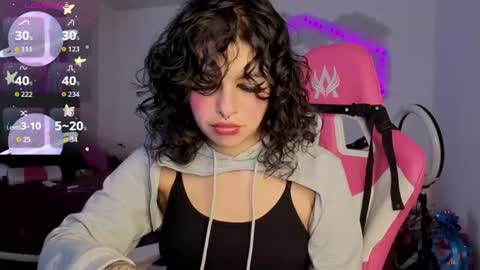   online show from June 15, 6:44 pm