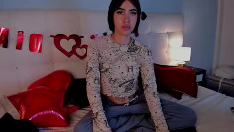 Alice online show from February 10, 7:47 am