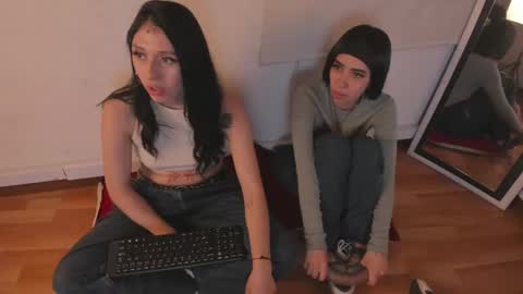 Alice online show from February 14, 8:21 am