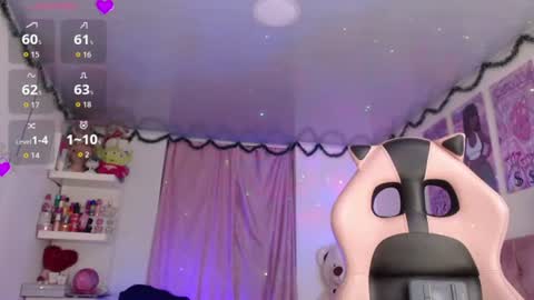 violett_brown9 online show from July 28, 7:06 am