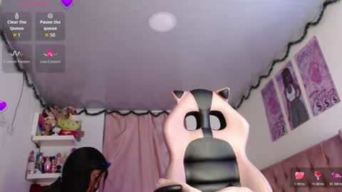 violett_brown9 online show from July 5, 7:04 am
