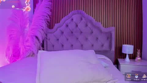 violett_hott_ online show from March 12, 2:54 pm