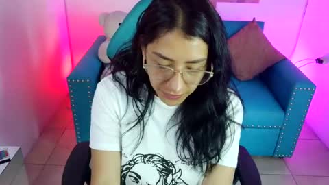 Violeta online show from June 24, 4:14 pm