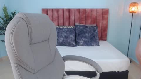 Violetta online show from February 11, 8:56 pm