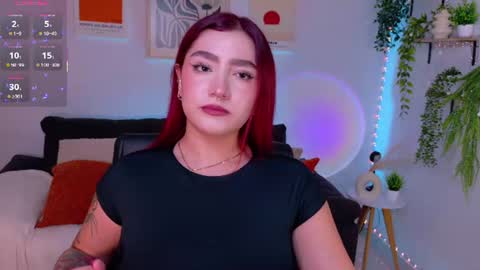 Violett Castel online show from July 1, 12:30 am