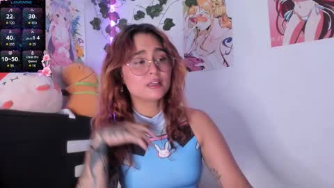 Violette  online show from January 9, 8:44 pm